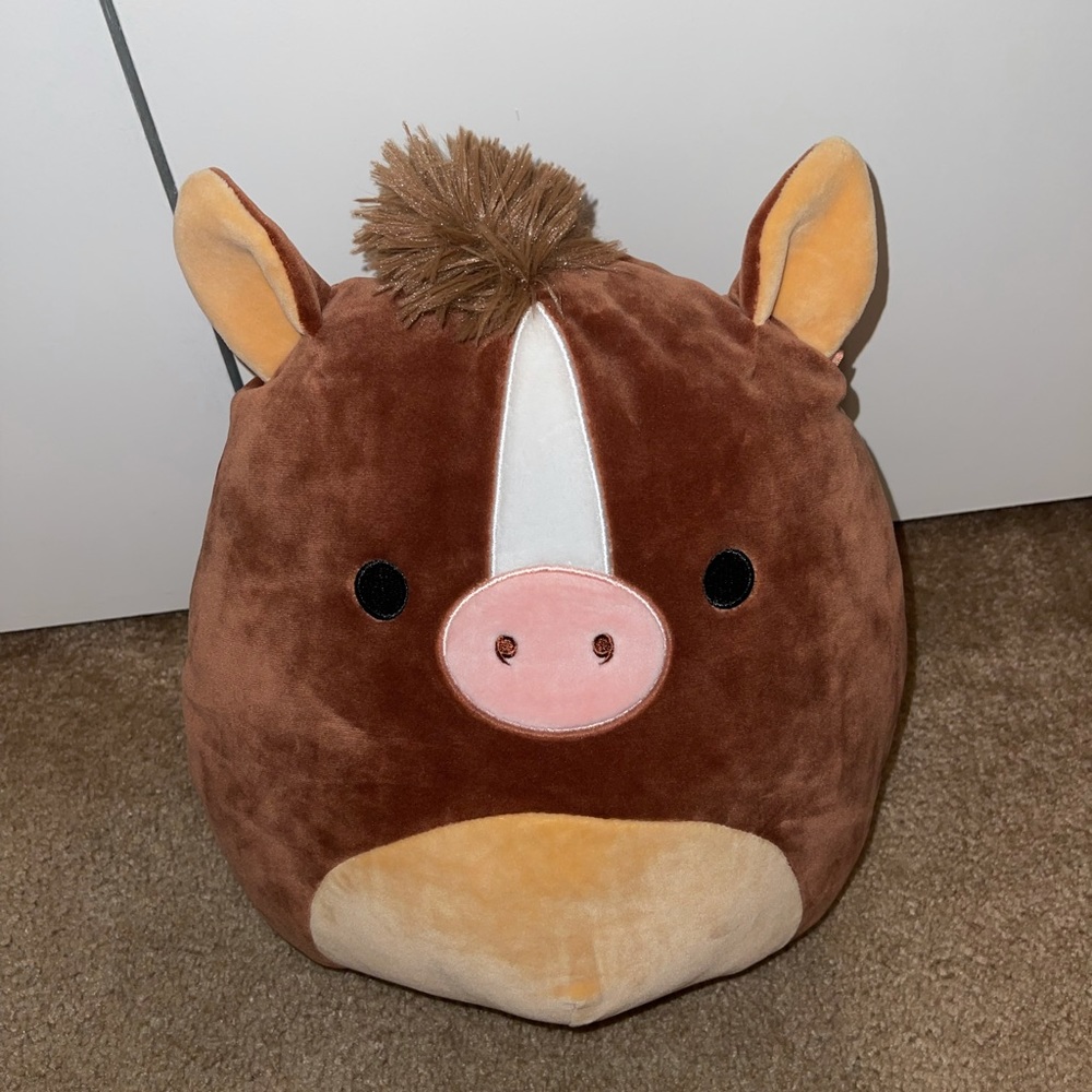 Brisby squishmallow